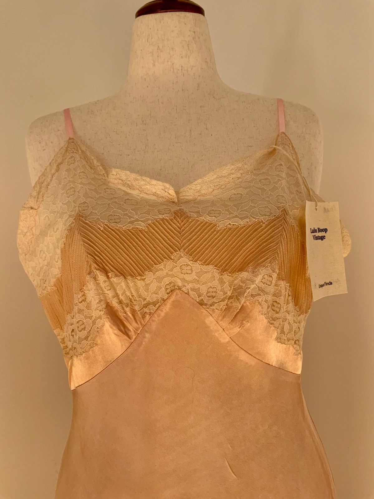 1940sVintage Hand-Dyed Satin Lace Slip Dress – Blush Peach with Satin Ribbon