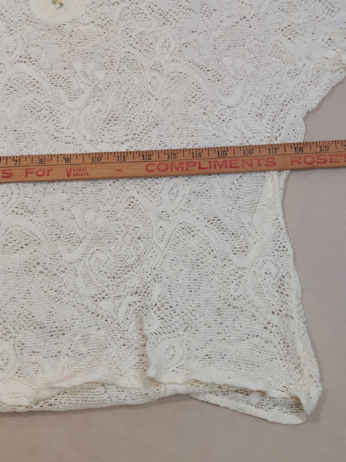 Vintage 90s Crochet Lace Crop Top Ivory Sheer Boho Cottagecore Womens Sm USA Y2K