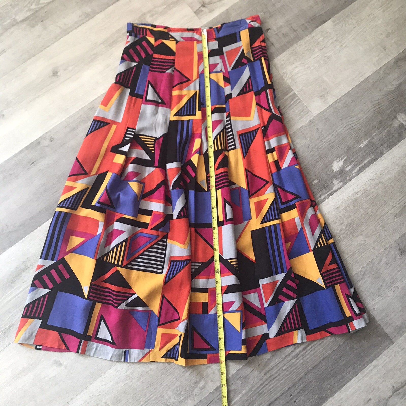 VTG Small Geometric Mod Abstract Art To Wear 80’s Colorful Picasso Artsy Vibrant