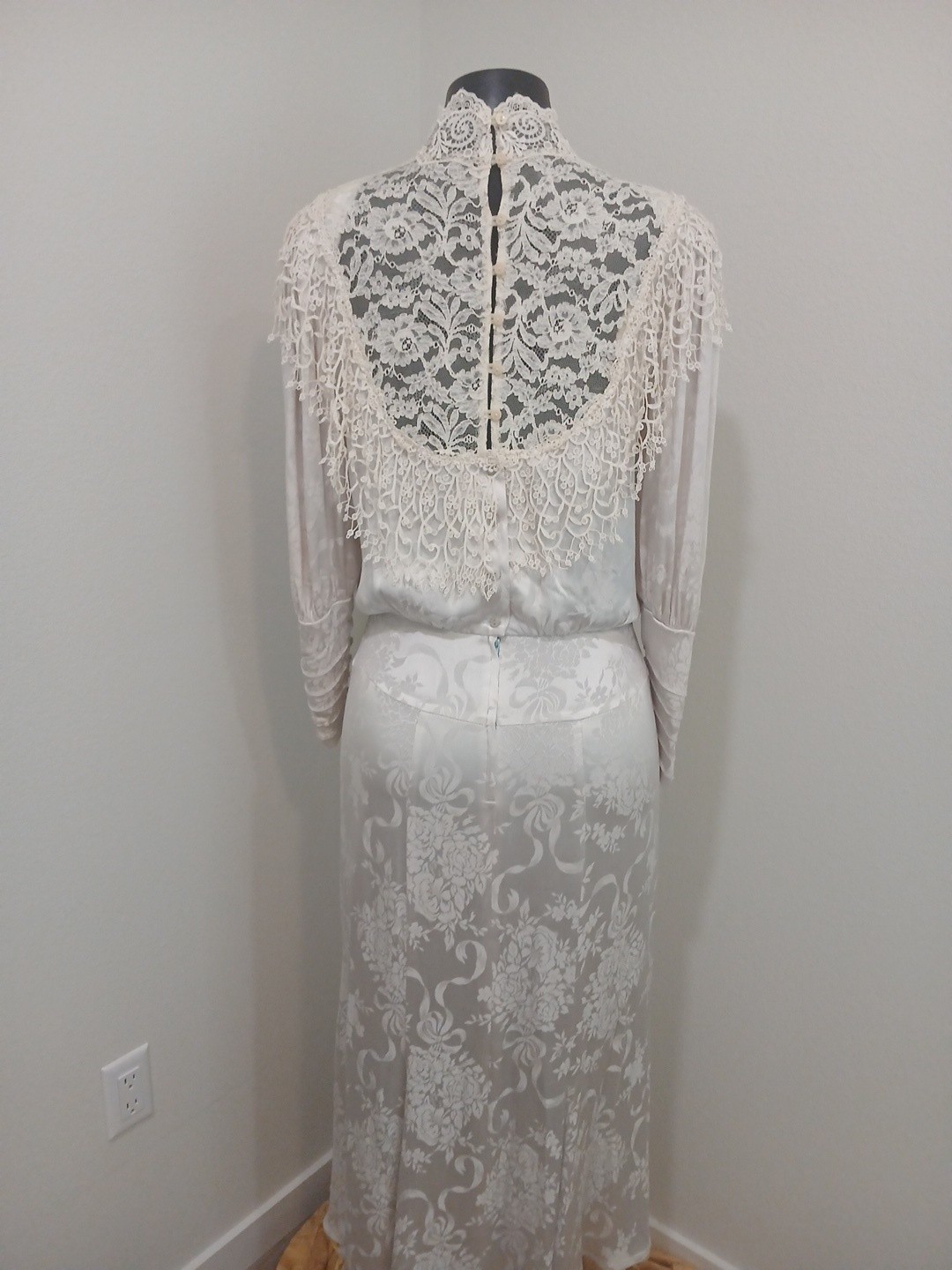 VTG Jessica McClintock Romantic Victorian Floral Lace Dress Cream Ivory Size 8
