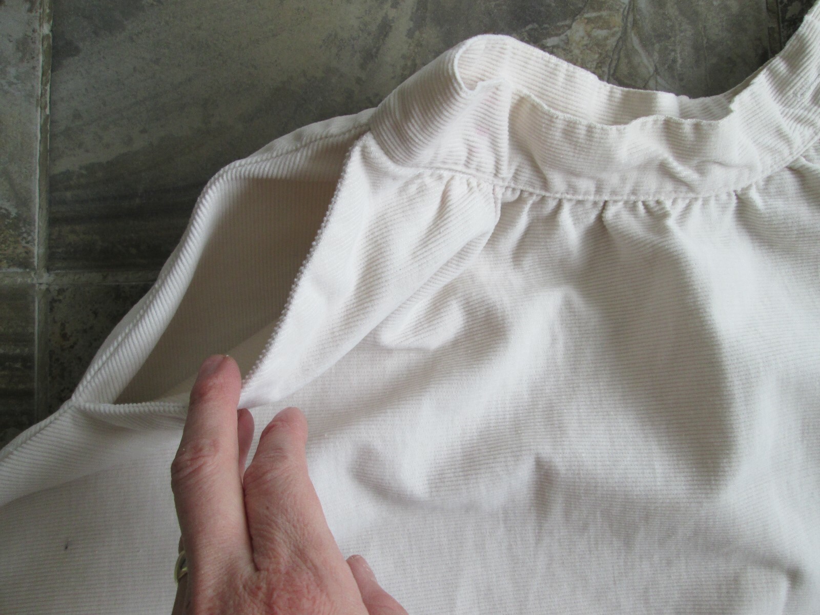 VTG Annalisa Corduroy Skirt 24 Waist Small Pearl White A-Line Full Casual Hippy