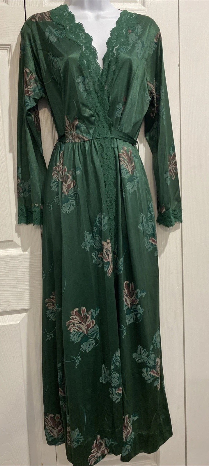 Tom Bezduda Vintage Green Floral Long Rope Size S