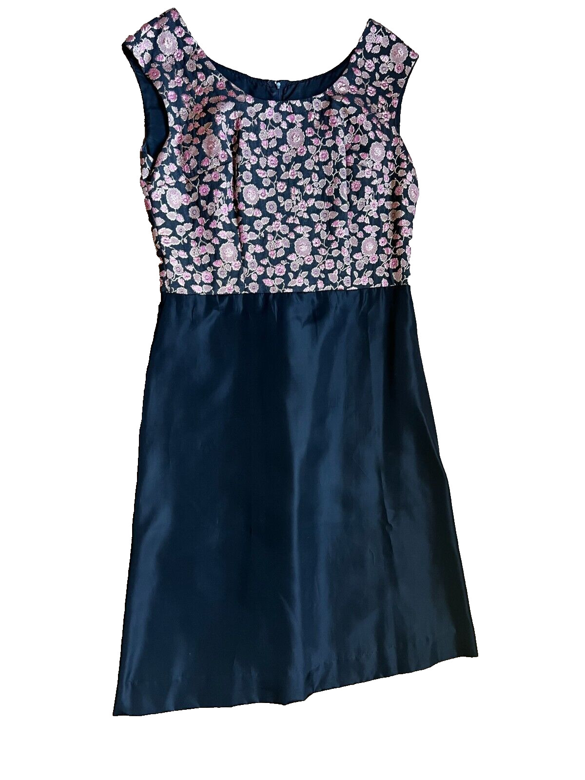 Vintage 1960s Brocade A-Line Dress | Gold Lurex | Twiggy Style | 38-40 ✨