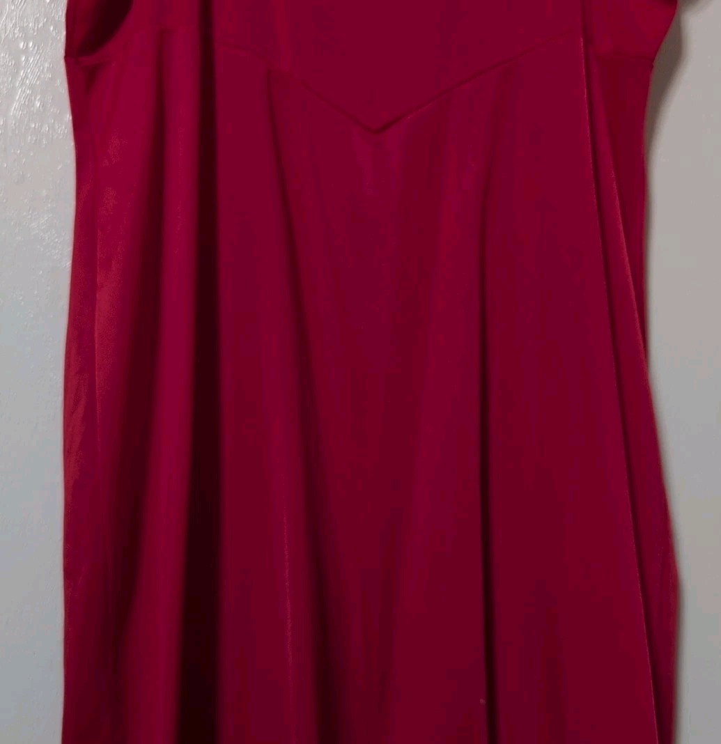 Vintage Shadowline RED 100% Nylon Lace Full Slip Size 34 Short