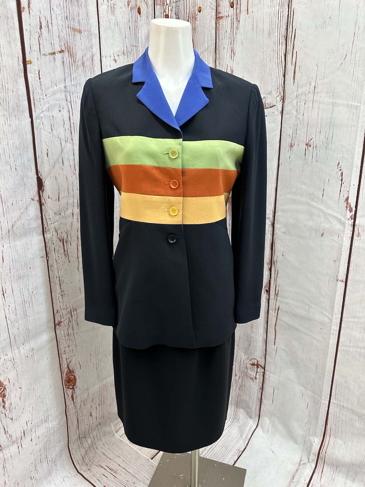Due Per Due Petites Black Striped 2pc Skirt Suit size Small TCC