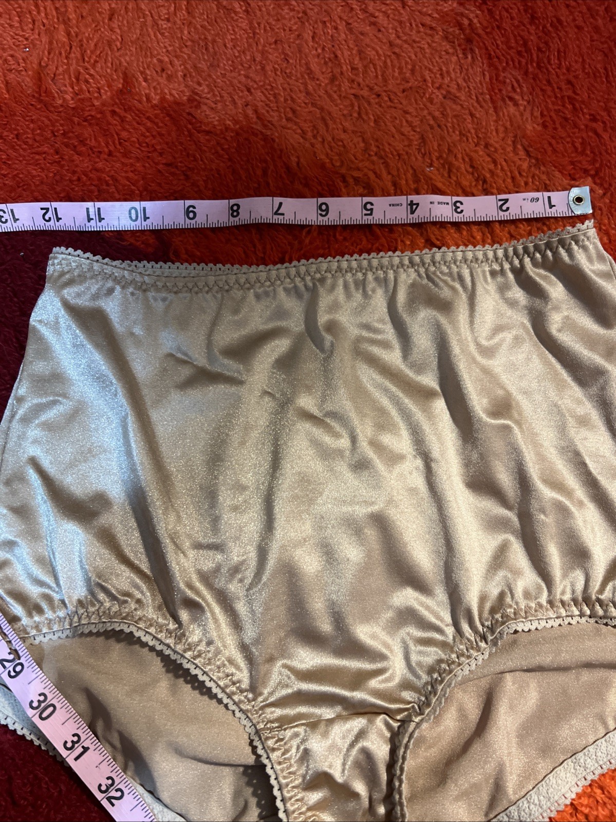 VTG Vanity Fair Panties Second Skin Glossy Satin Beige Nude 8 XL Mexico