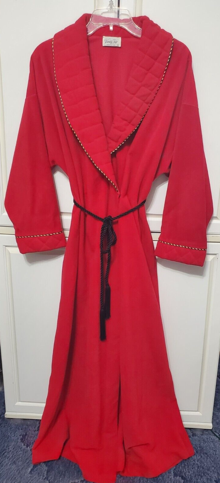 Vintage Vanity Fair Robe Housecoat Red Piping Pockets Wrap Velour Medium AAA-16