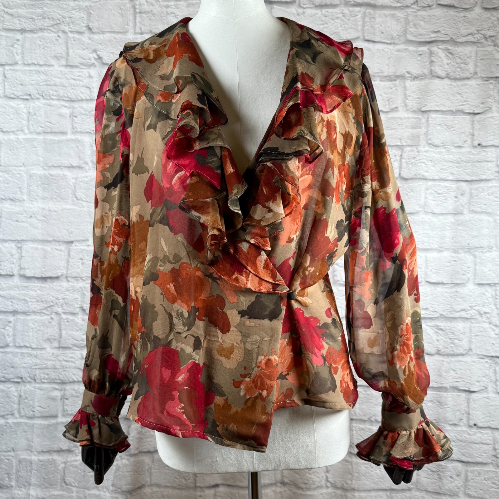 Vtg Capriccio Sheer Silk Floral Blouse Women’s 8 Medium Ruffled Shirt