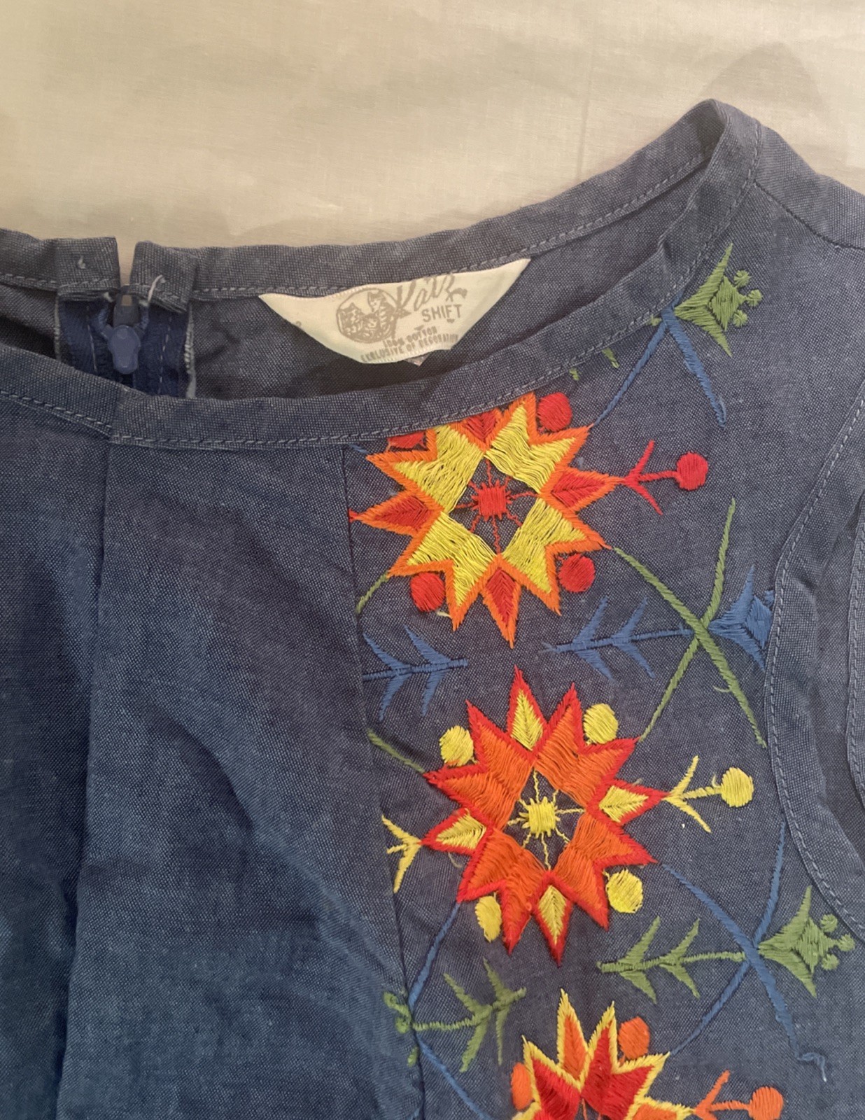 Vintage 60s 70s Katz Shift Dress Chambray Nordic Sunburst Embroidery 34 EUC