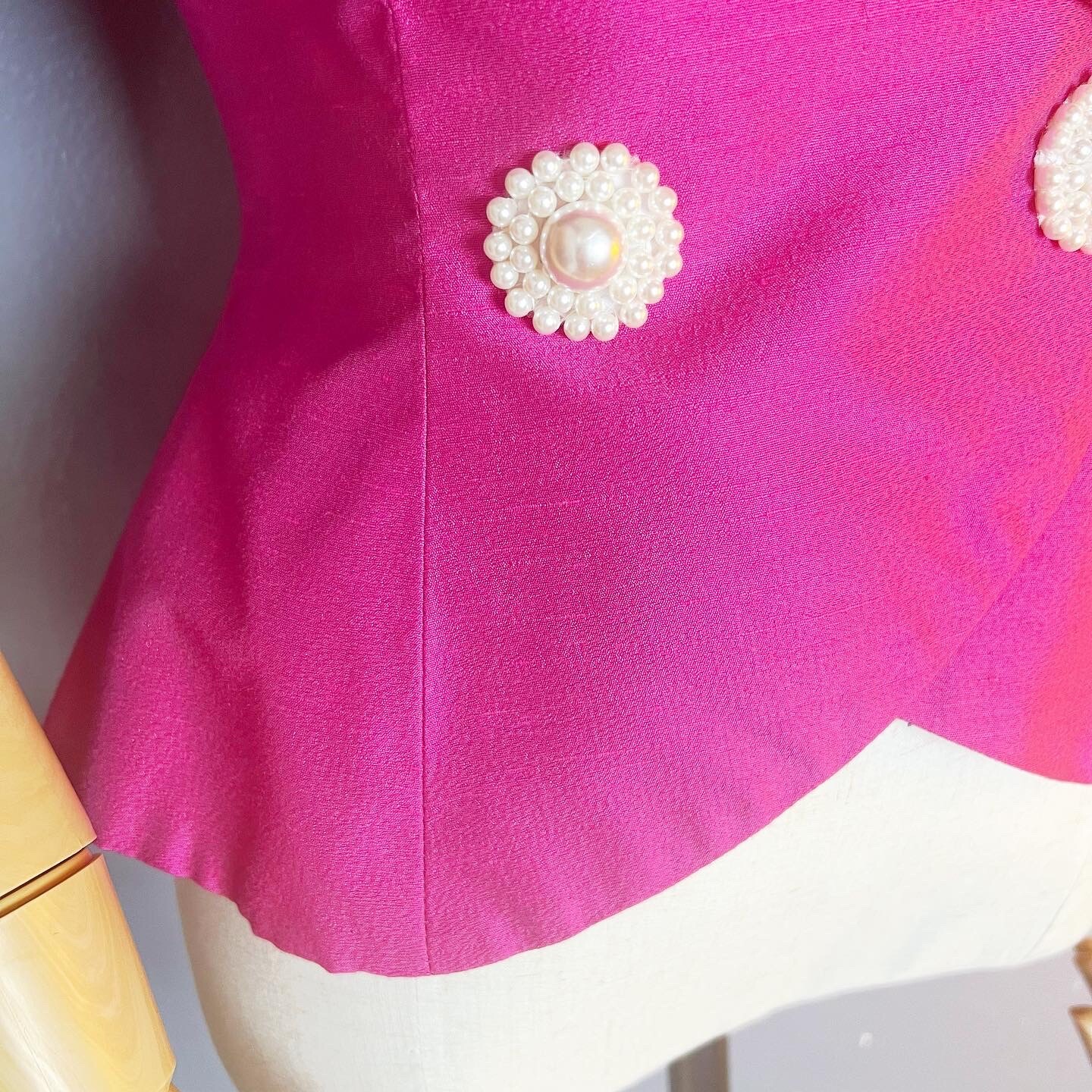 FUCHSIA PINK 90’s Y2K Vintage Peplum Pearl Rayon Portrait Collar Jacket Top XS S