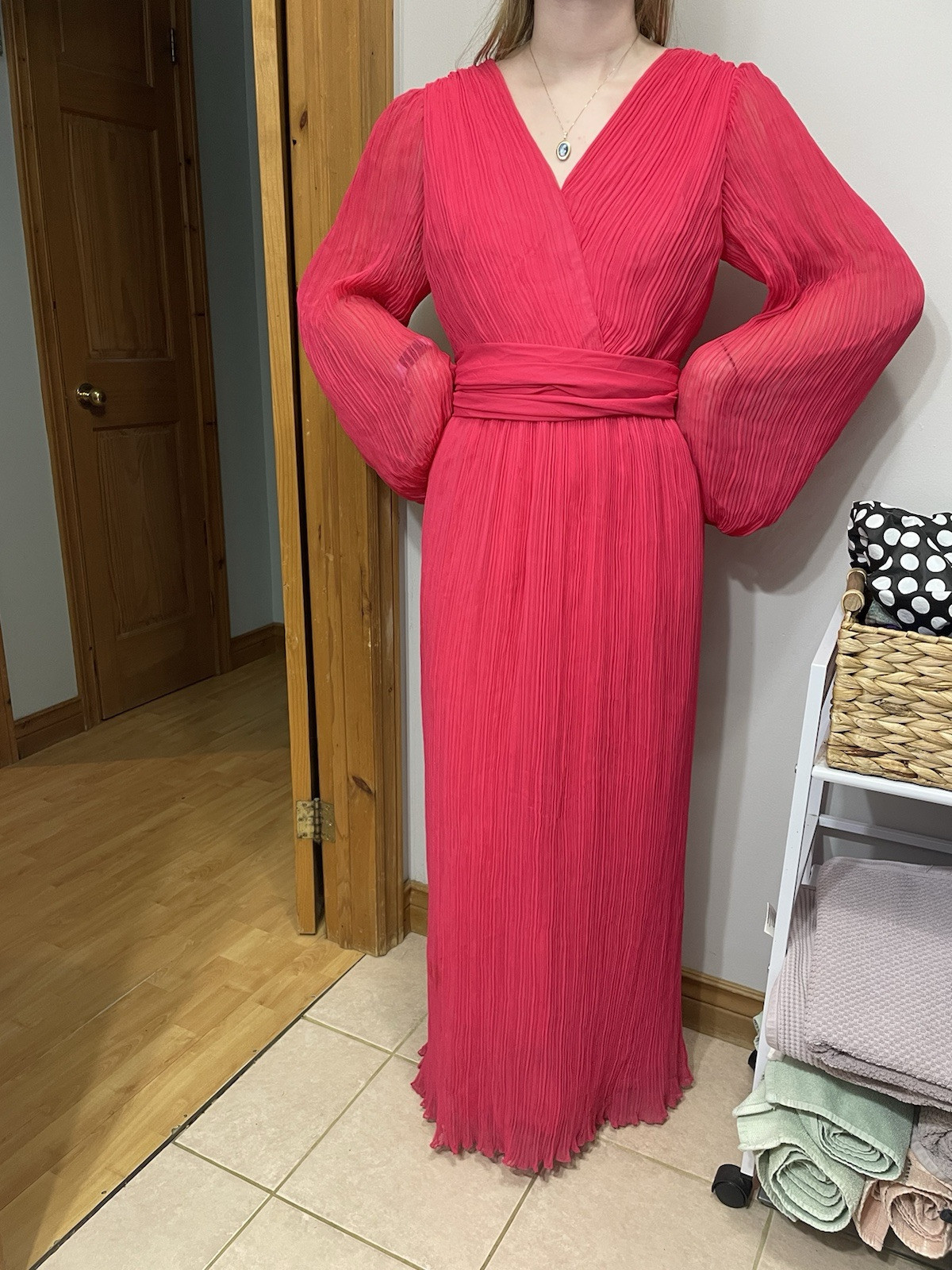 Vintage 70s Anthony Muto Accordion Pleat Evening Poly Chiffon Cape Gown Pink S-M