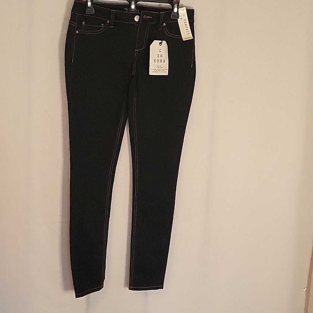 Generra Size 5 Jeggings NWT Size 5