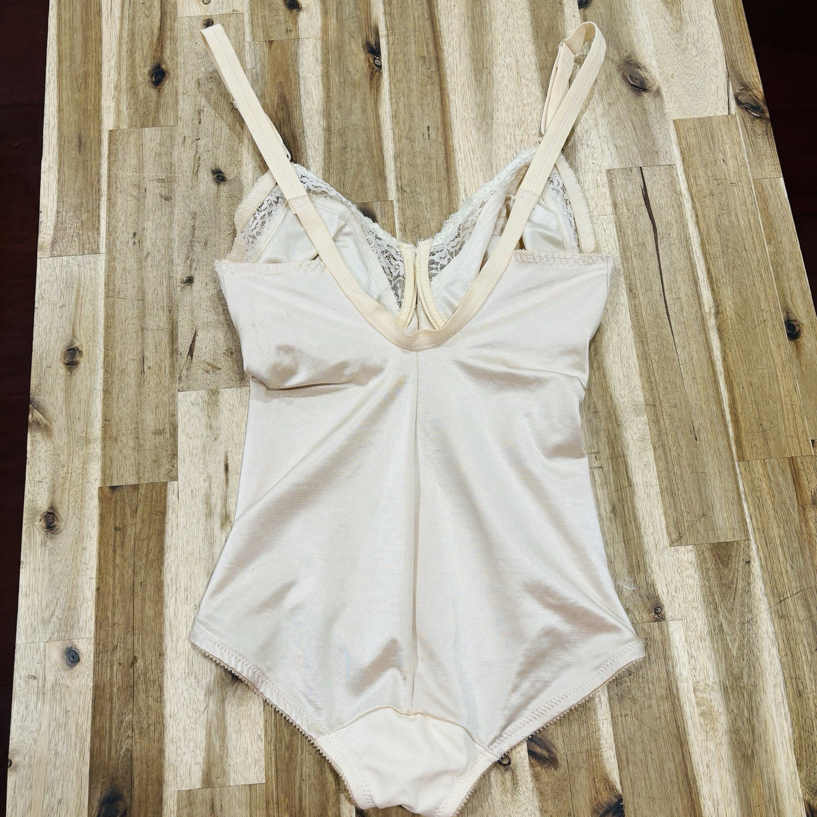 Young Smoothie Vintage Bodysuit 36 D LACE Girdle Corset Stretch Bodycon
