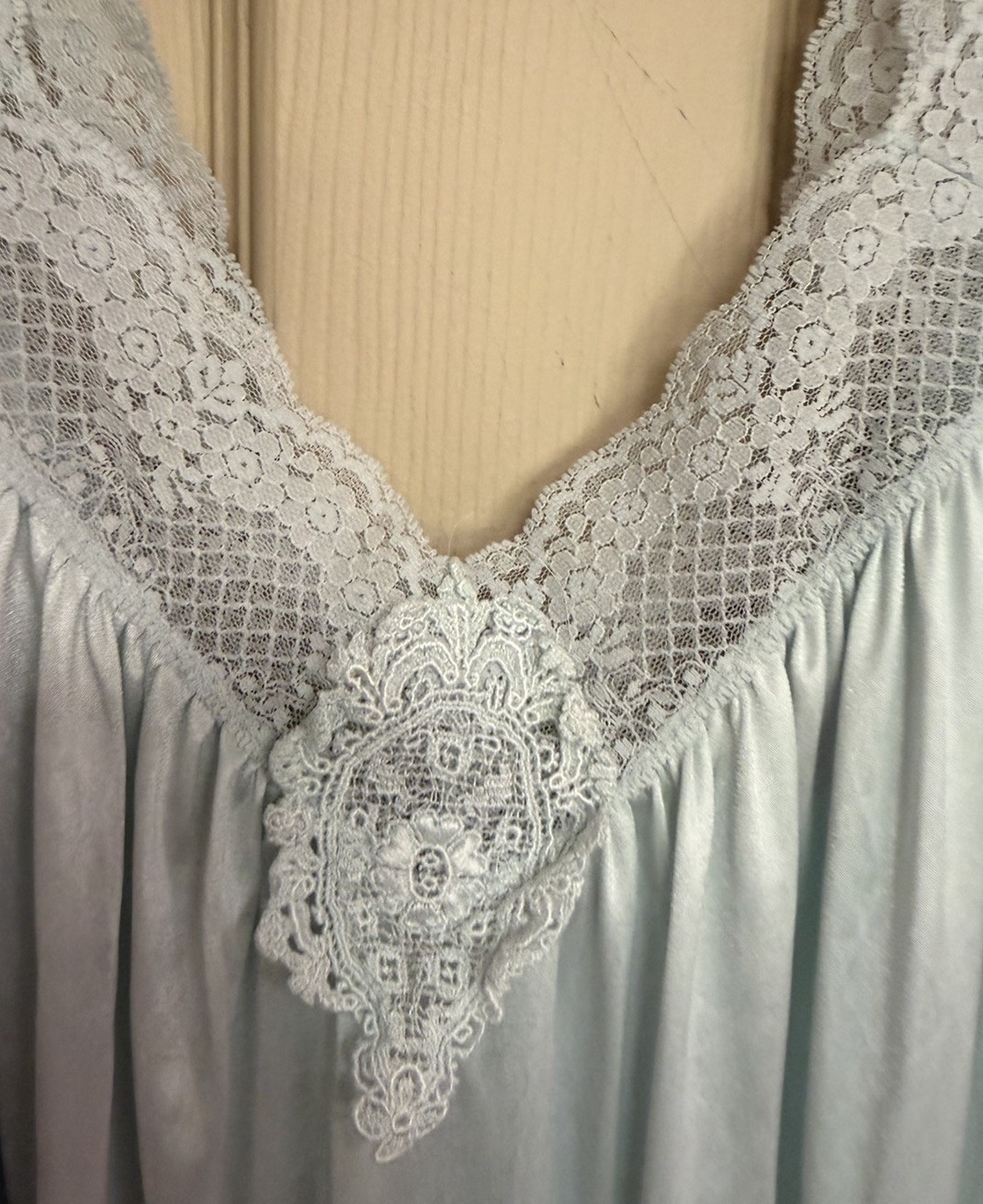 Vintage Brownstone Studio for INTIME Long Nightgown Size XL Embroidered Lace USA