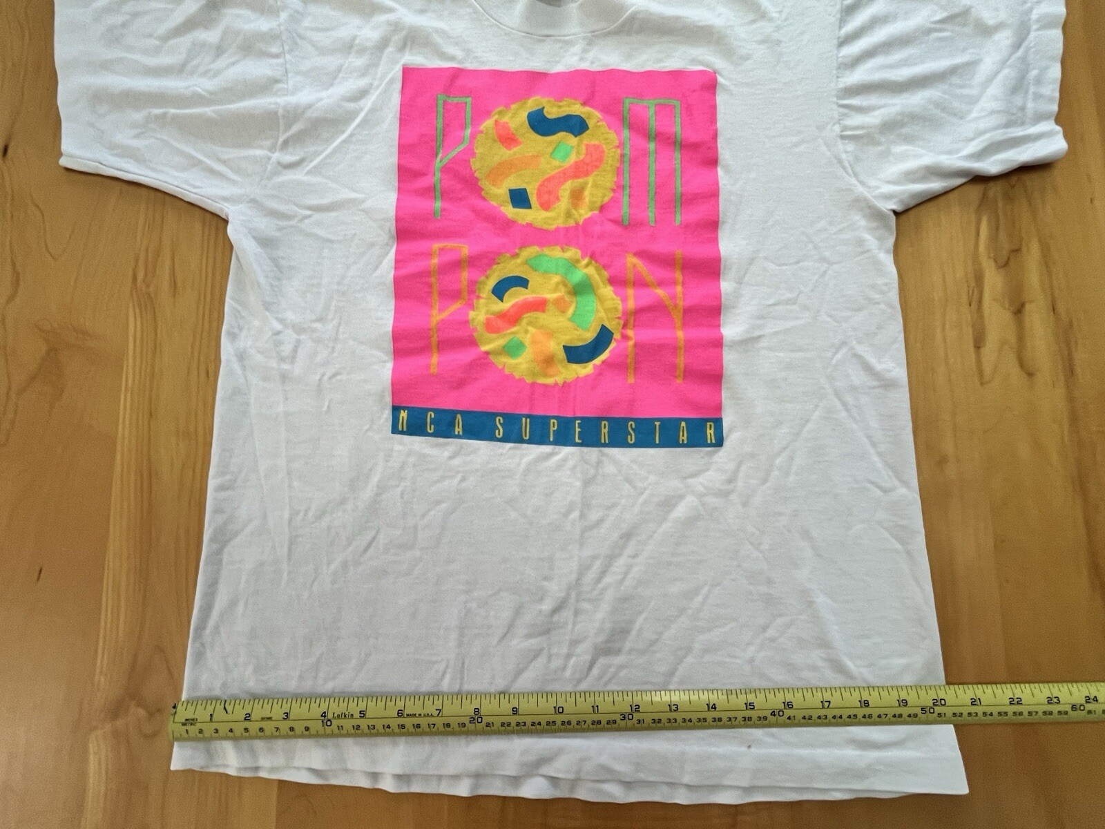 Vintage 90’s Cheerleader White T-Shirt Womens Large Retro Cool Pom Pom