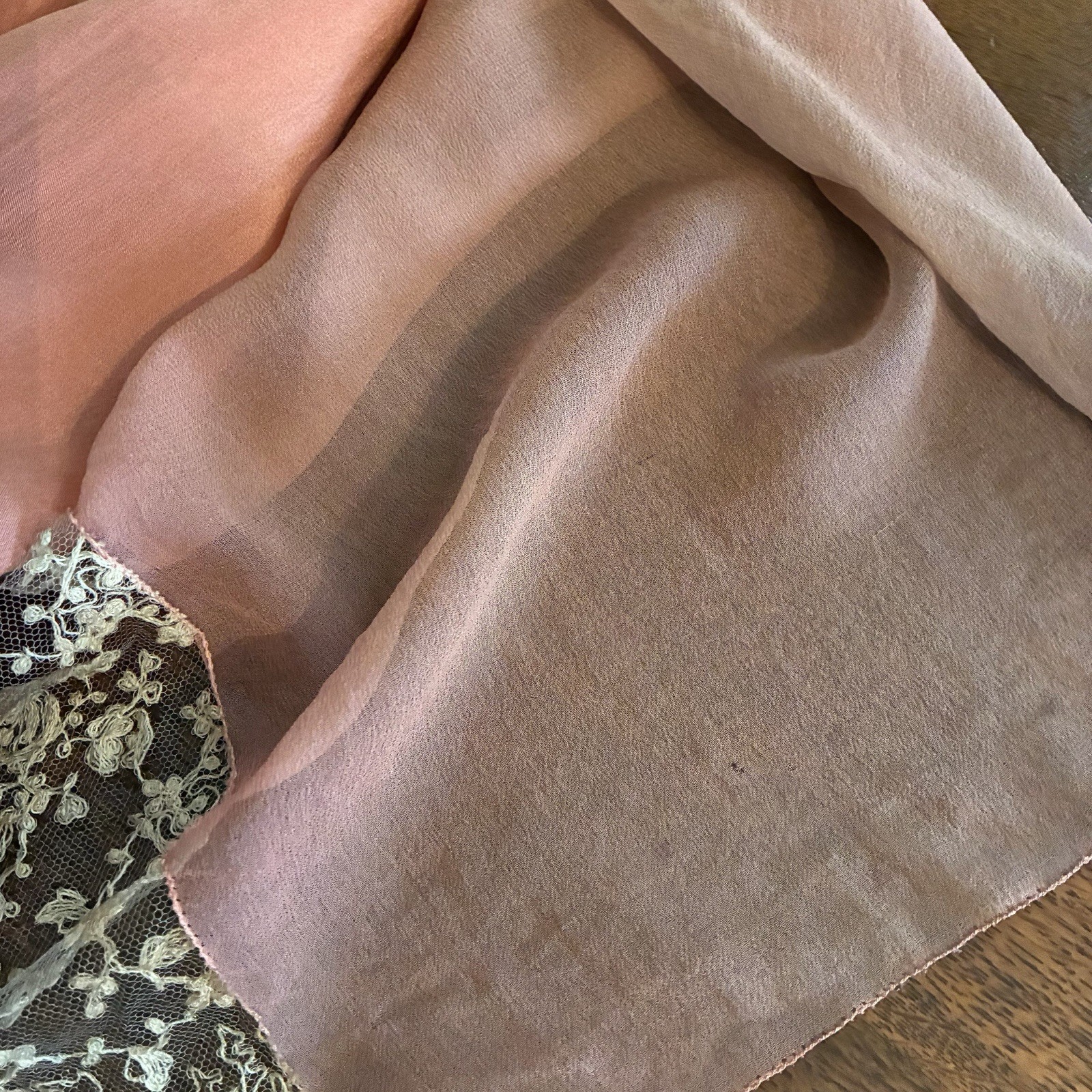 Antique 1920S Pink Silk Chiffon Kafton Brussels Tambour Cabbage Roses Lace