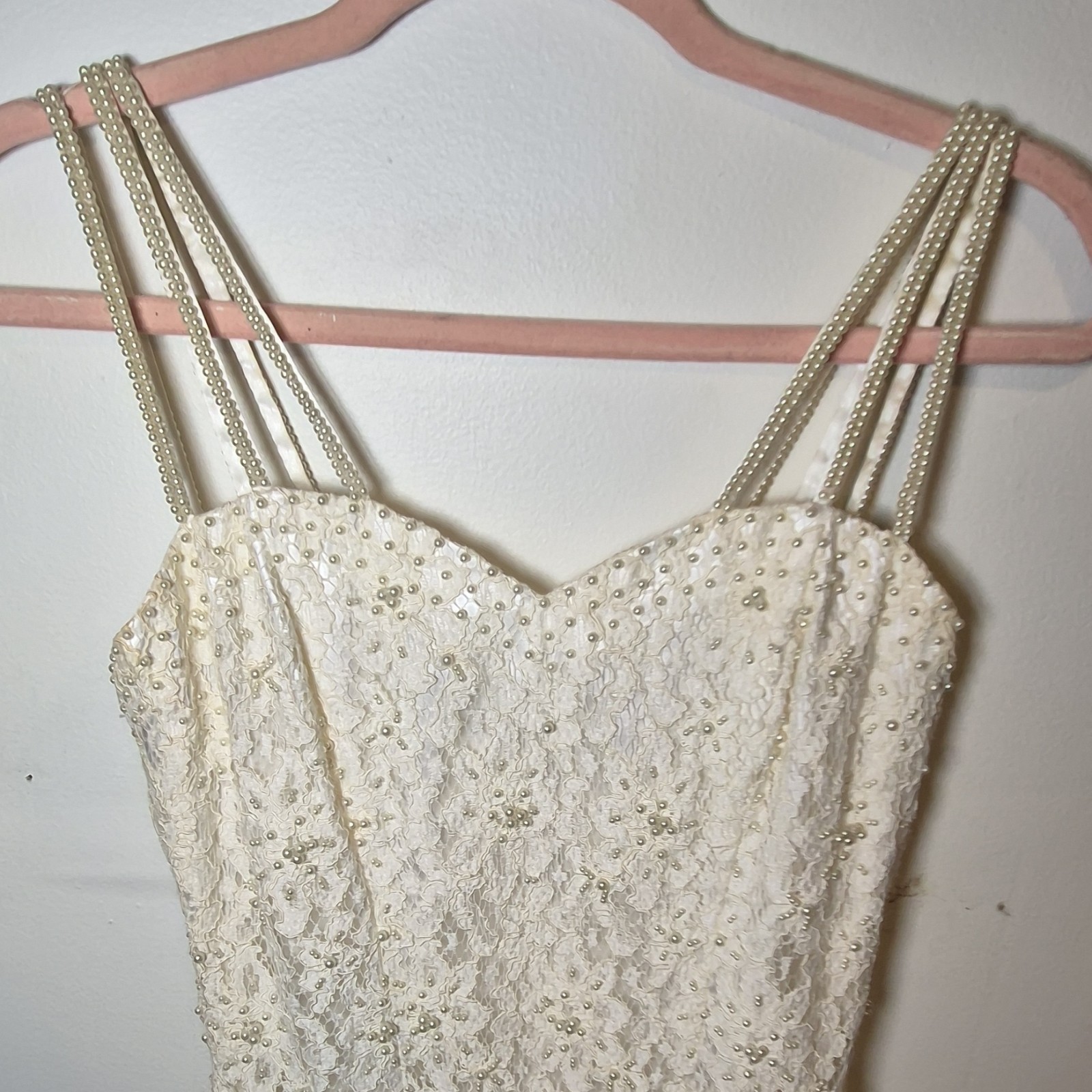 St. Tropez White Beaded Lace Vintage Dress Size 6 Davids Bridal