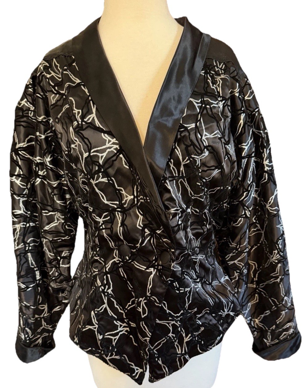 Vintage Ginger Black and Silver Abstract Metallic Evening Blazer Puffy Sleeves