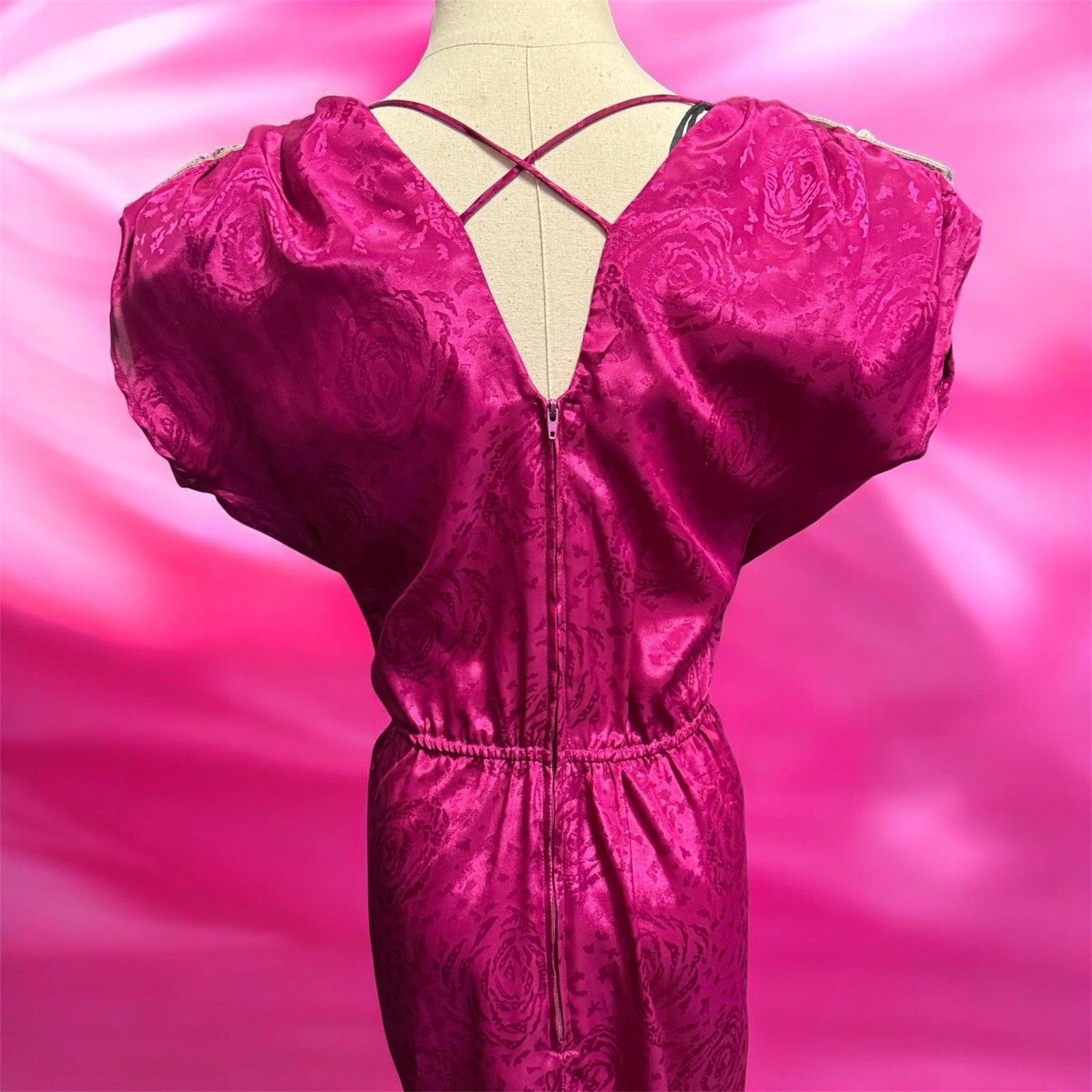 Vintage Frederick’s of Hollywood Magenta Jacquard Dress Size 7 Ruched Sequin 80s