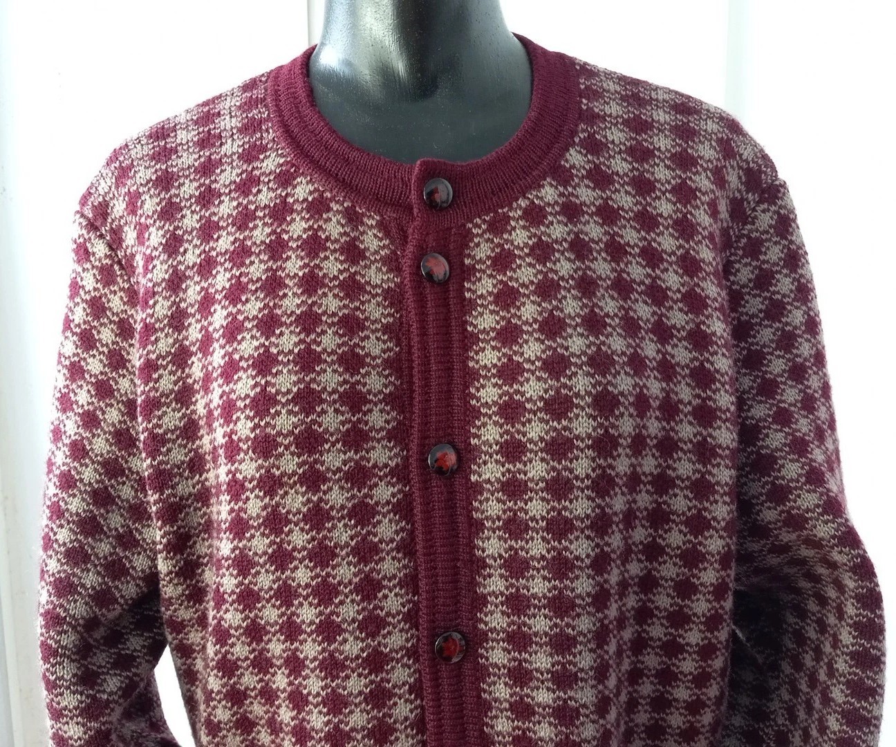 Vtg Retro Handmade Womens Cardigan Sweater Medium Knit Buttons Pockets Chest 41″
