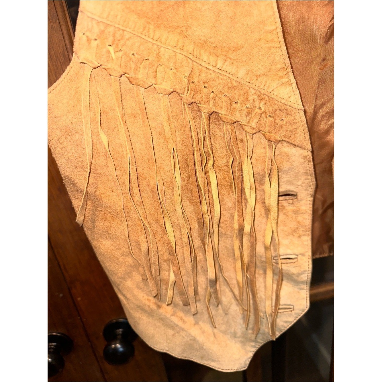 NWT Desperado 100% Leather Size Small Fringed Suede Vest – Tan Women’s Jacket