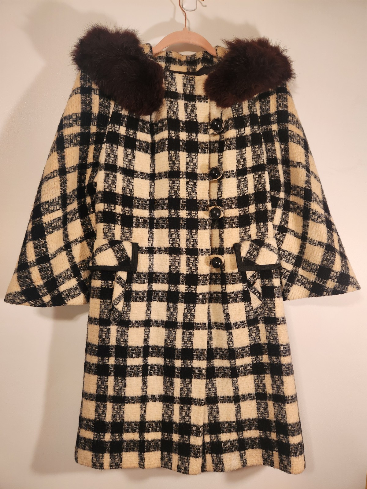 Union Made VTG 1960s White Black Plaid Fur Collar Womens Small Wool Coat #098897