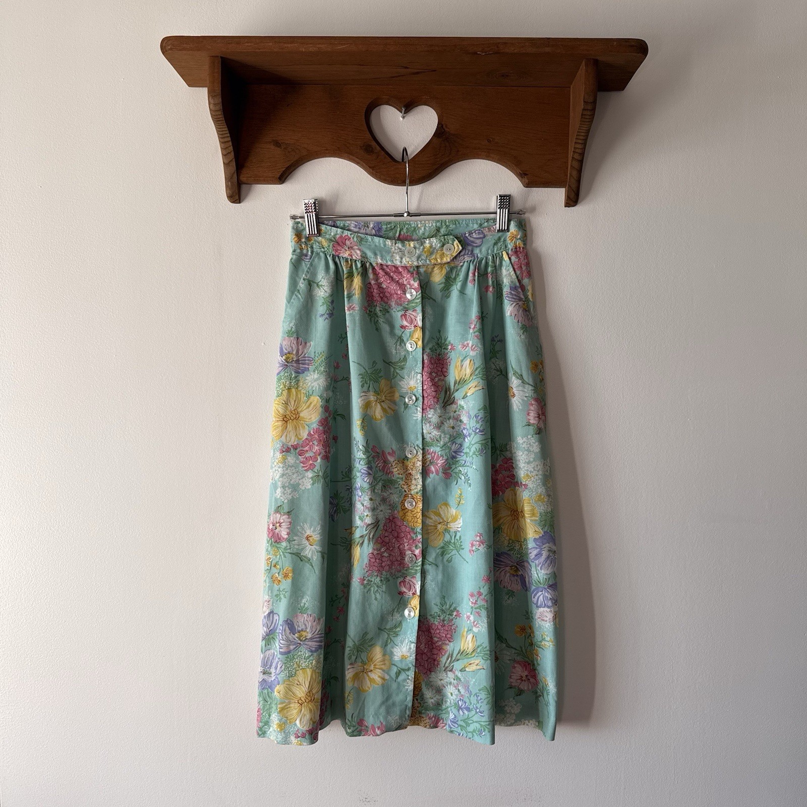 Vintage blue, yellow & pink floral midi skirt with button details & pockets