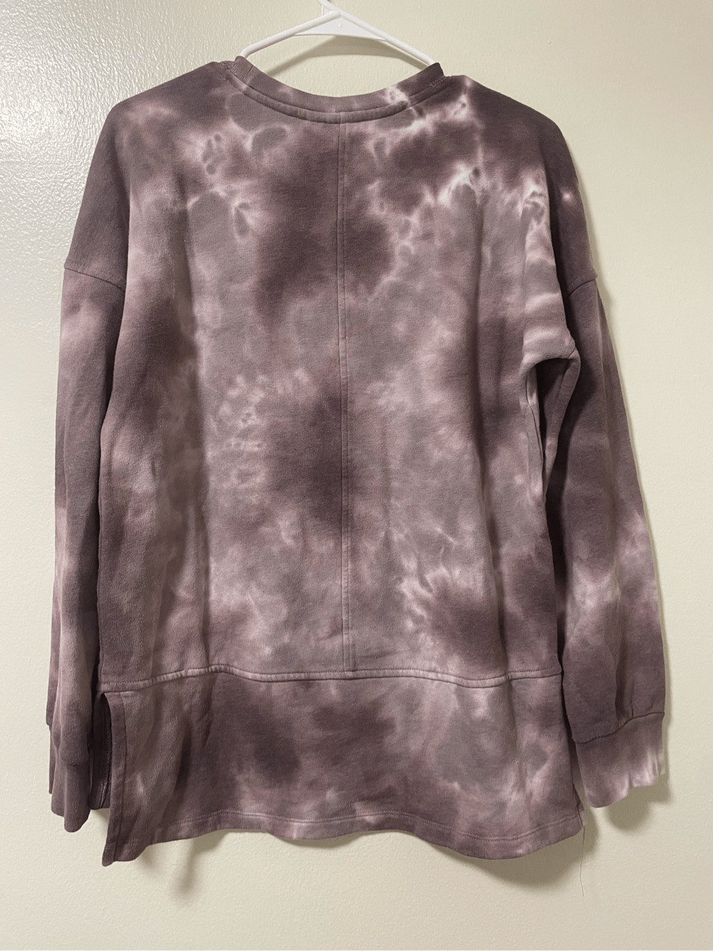 Universal Thread Purple Bleached Crew Neck XS
