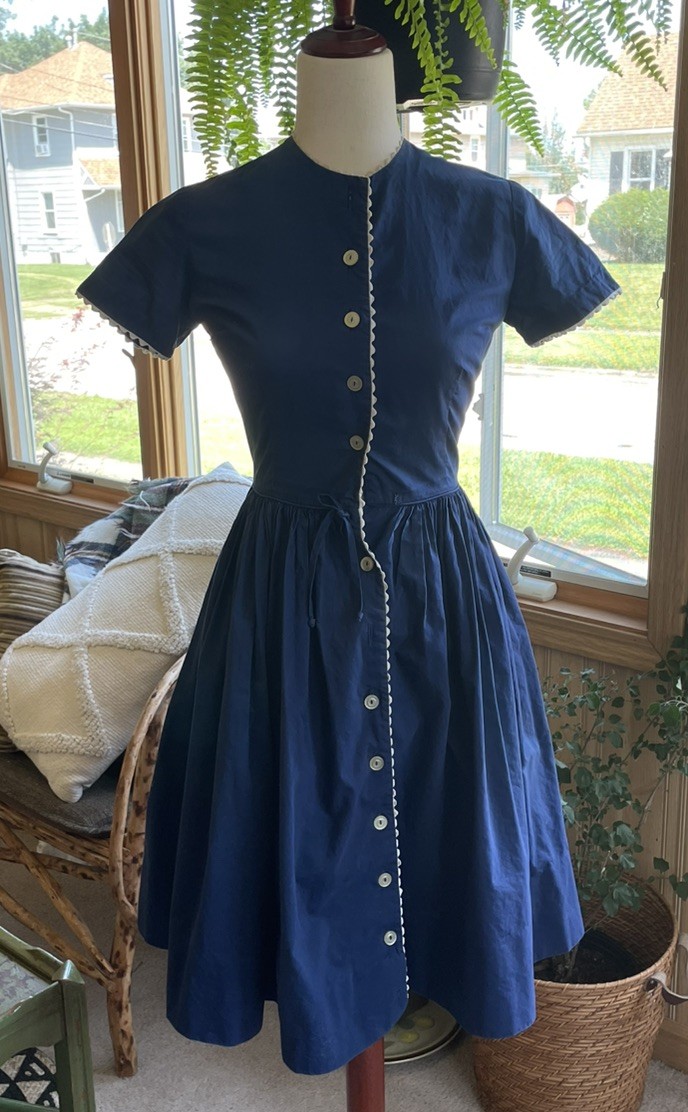 VTG 50s Bobbie Brooks Cotton Day Dress Full Skirt Button Front Small No Belt