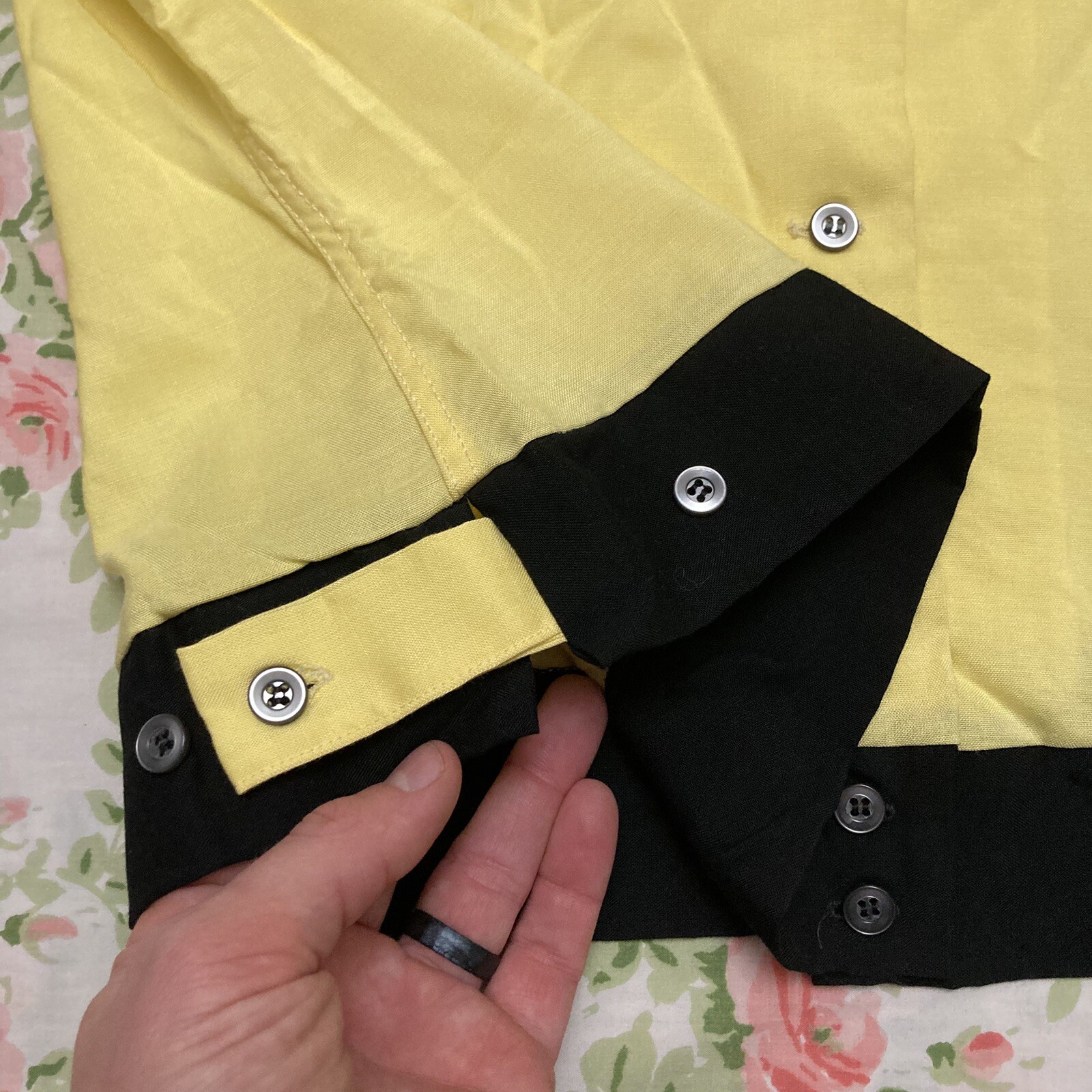 VTG Lane Mate 60s Women’s Rayon Yellow & Black Button Up Bowling Shirt Sz 40 L