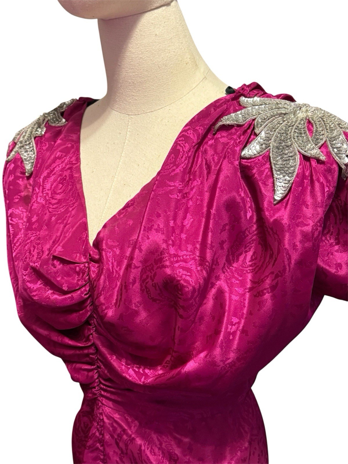 Vintage Frederick’s of Hollywood Magenta Jacquard Dress Size 7 Ruched Sequin 80s