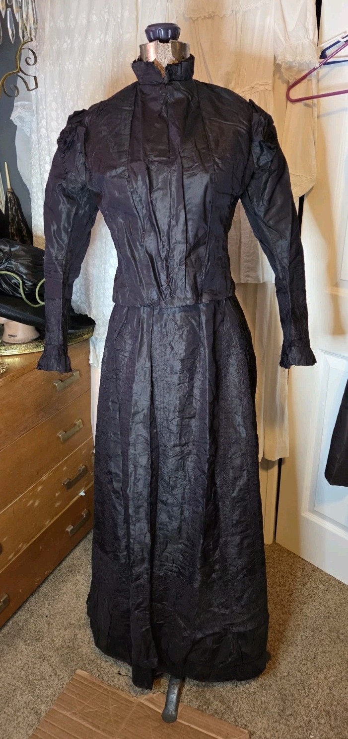 Midnight Blue Victorian Silk/Taffeta w/ Pink Stitch Ruffle Walking Suit SALVAGE