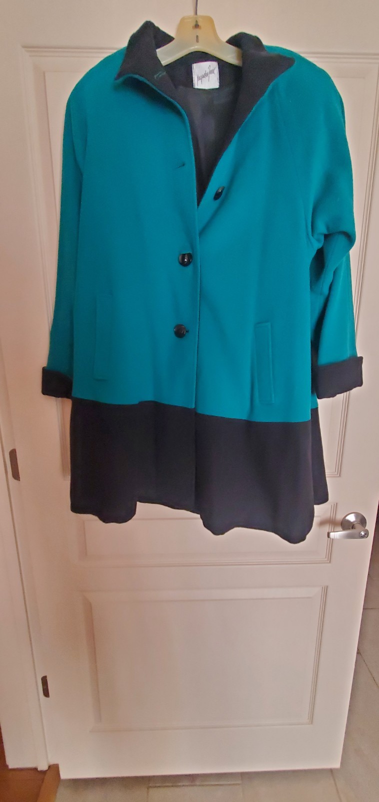 Vintage Jacqueline Ferrar Womens Coat size 8