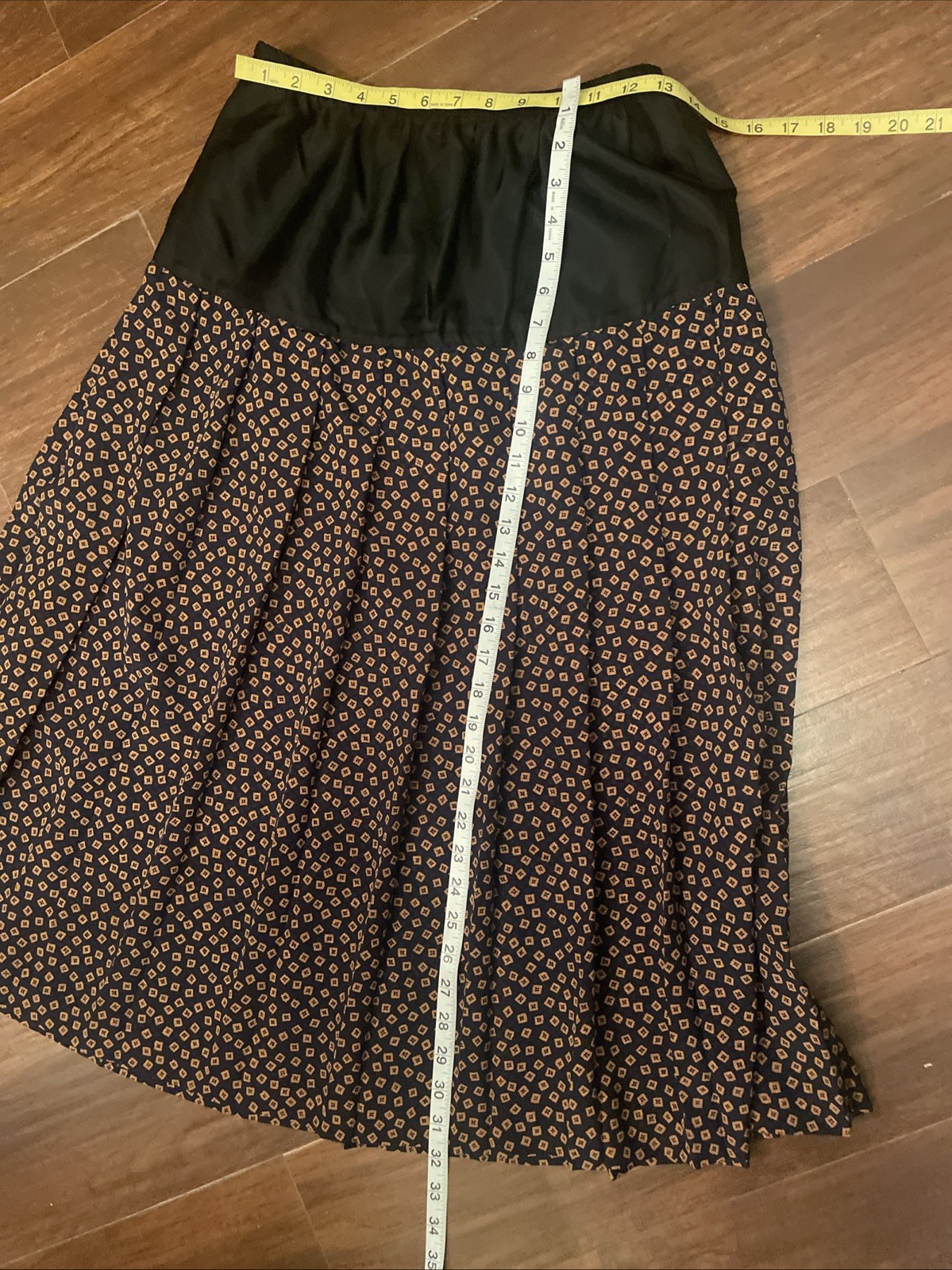 Vintage Classiques Top and Skirt Set Sz 12 Union Made USA
