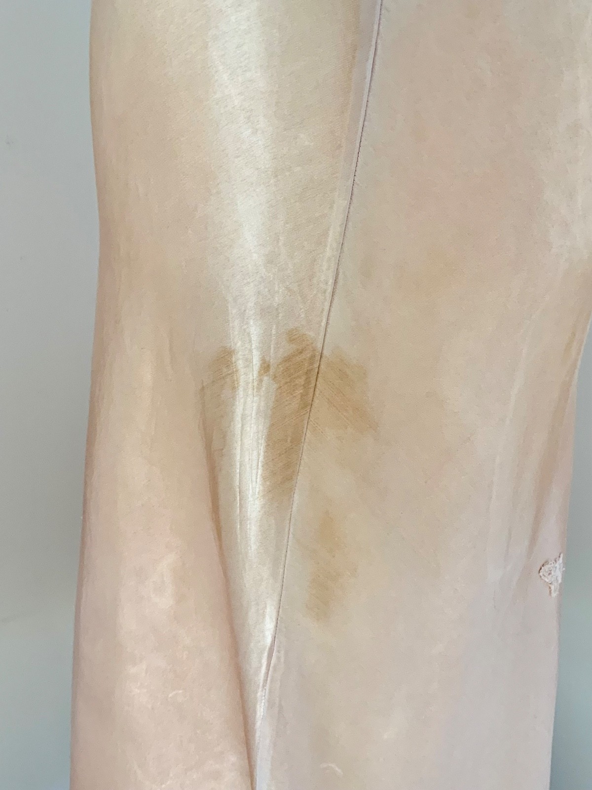1940sVintage Hand-Dyed Satin Lace Slip Dress – Blush Peach with Satin Ribbon