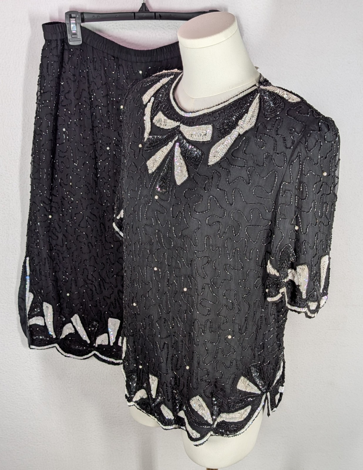 Vintage Carina Women’s Lot Of 2 Silk Beaded Two Piece Outfit Top Skirt Black