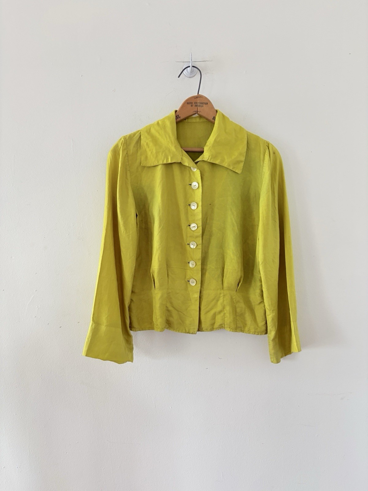 Vintage Antique 1920s 1930s Chartreuse Silk Trumpet Sleeve Blouse Shell Button S