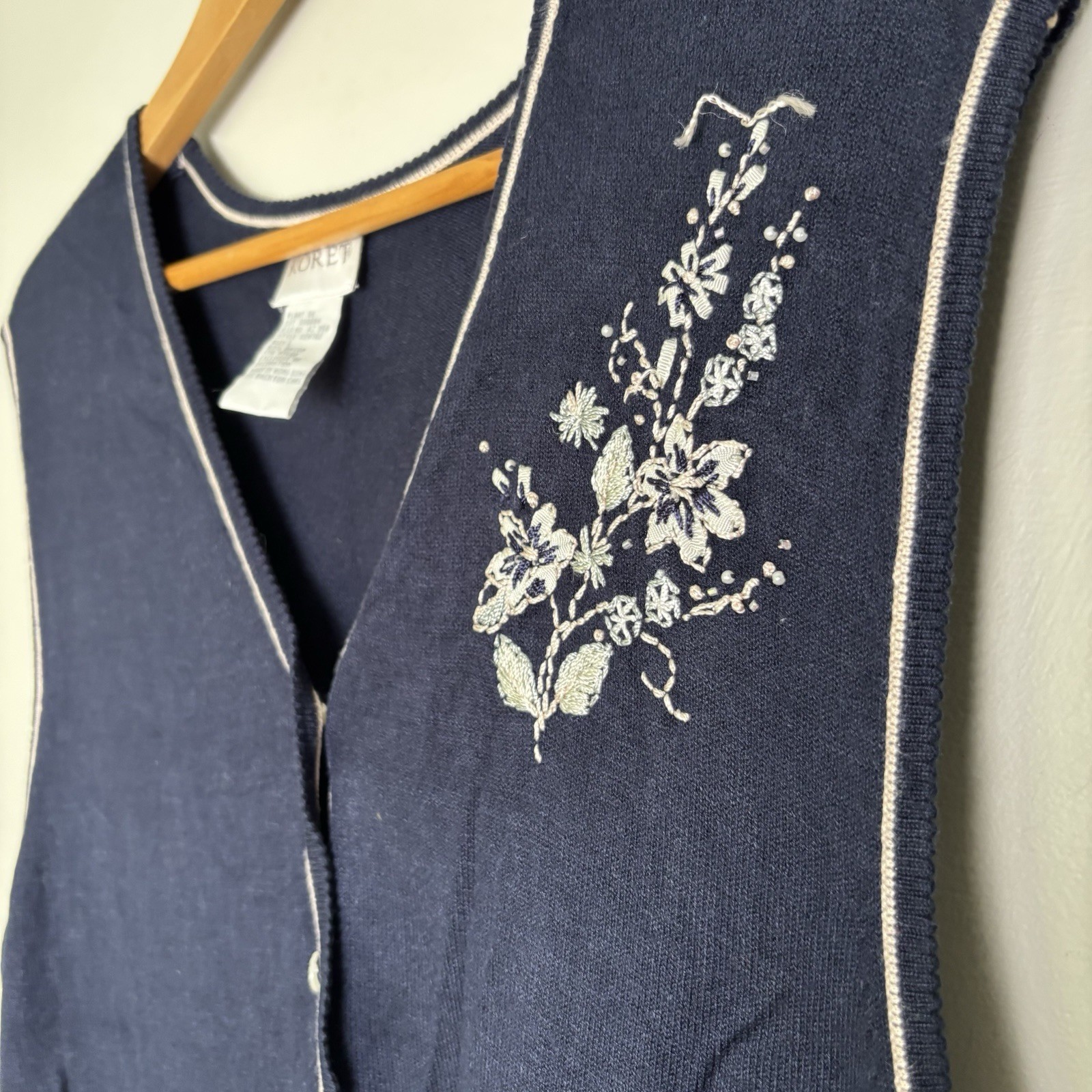 Vintage 90s Koret Womens Navy Blue Floral Embroidered Sweater Vest-Large-Cottage