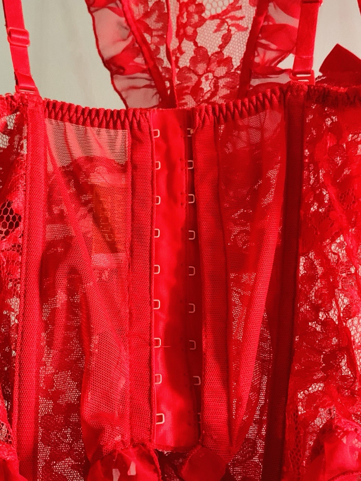 Vintage Y2K Victoria’s Secret Gold Label Red Sexy Bustier Corset Set 34B Small
