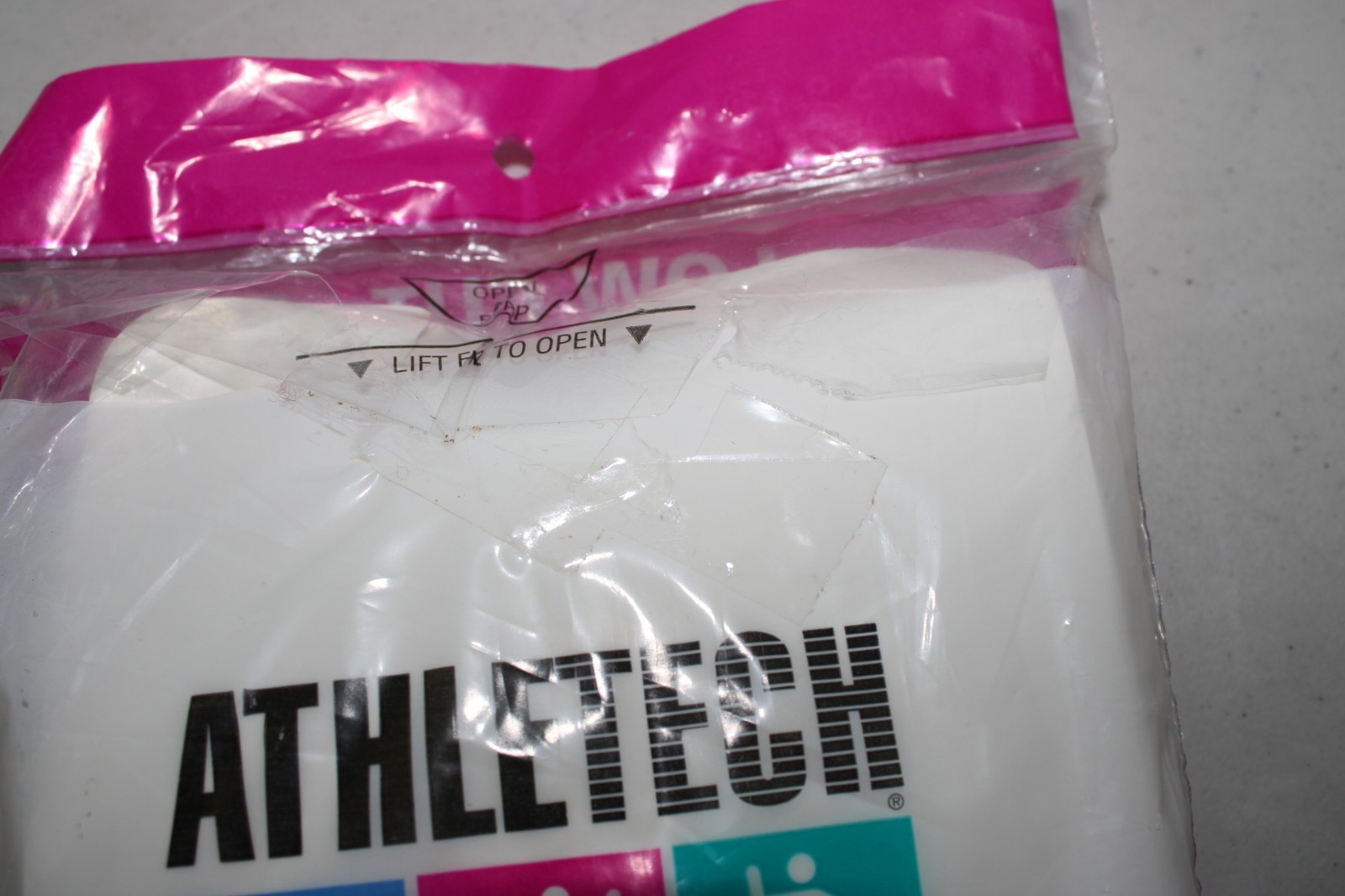 NOS OPEN PACKAGE 6 Pair Athletech Low Cut Womens Socks Fits 9-11 Shoe 4-10 1/2