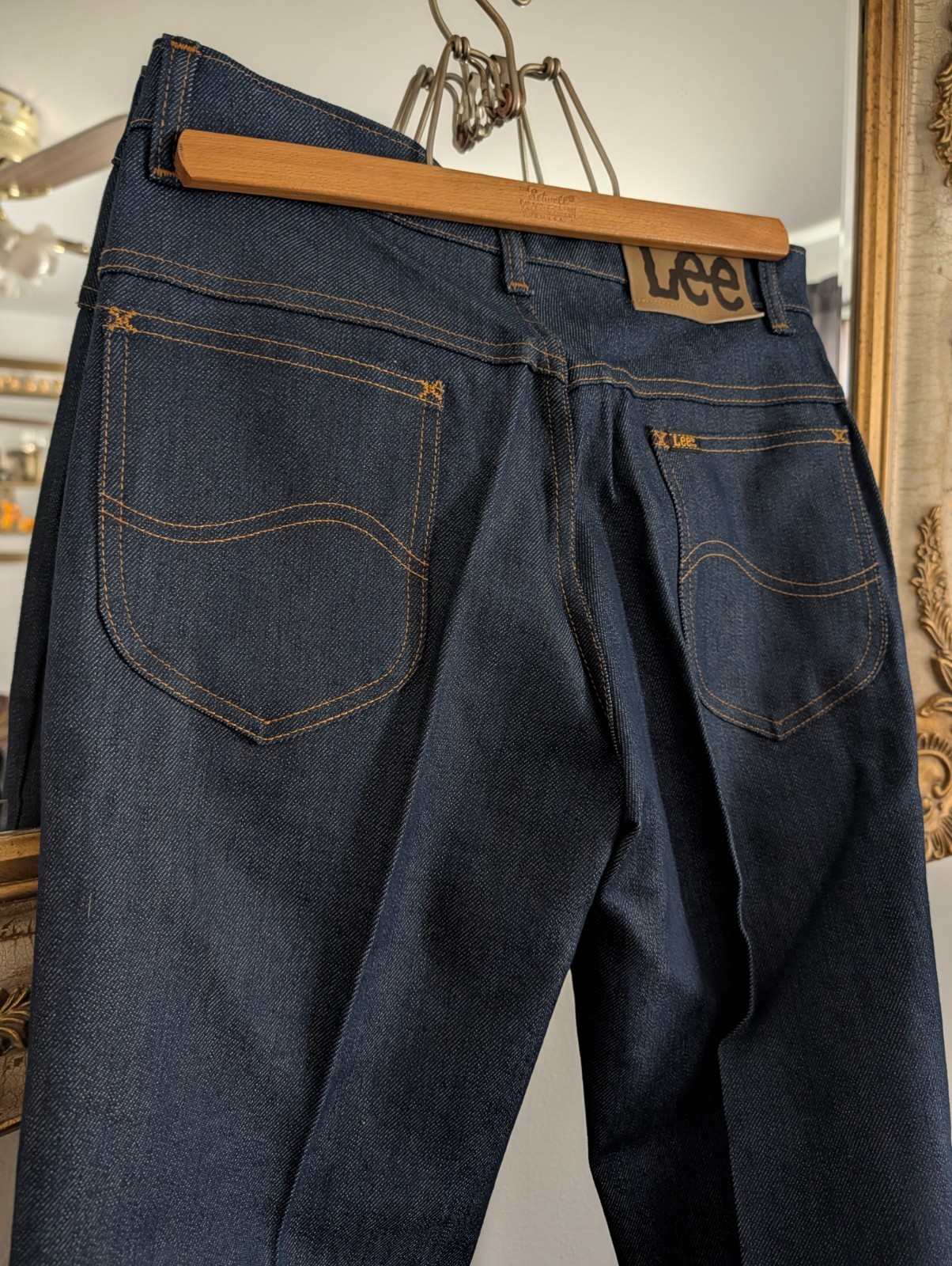 Tailored Vintage Lee Women’s Jeans L 31″ W28″