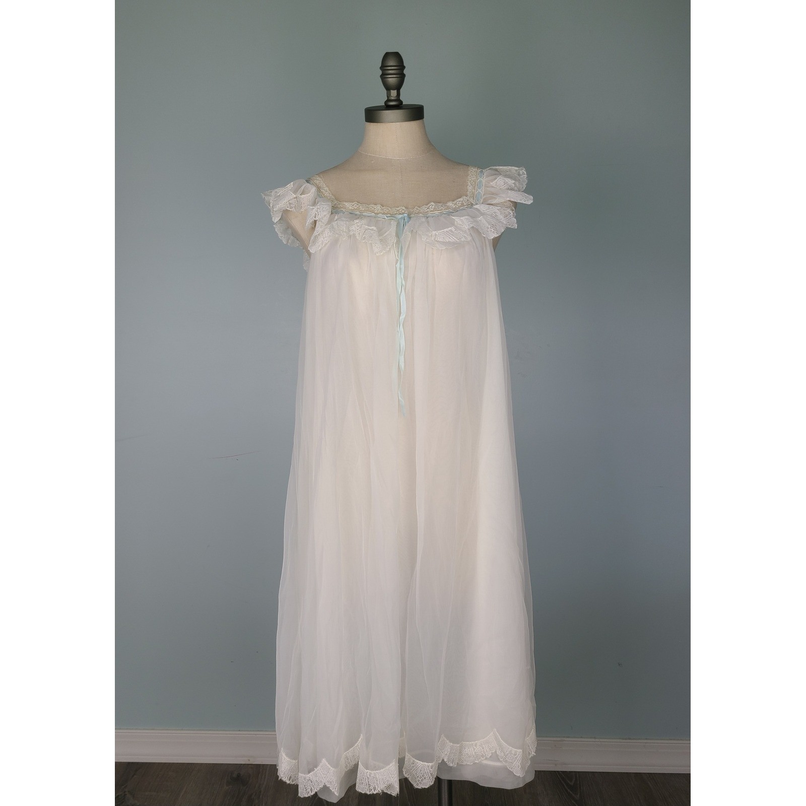 VTG Gotham Gold Stripe Peignoir Nightgown Set Ethereal Regency Coquette Bridal
