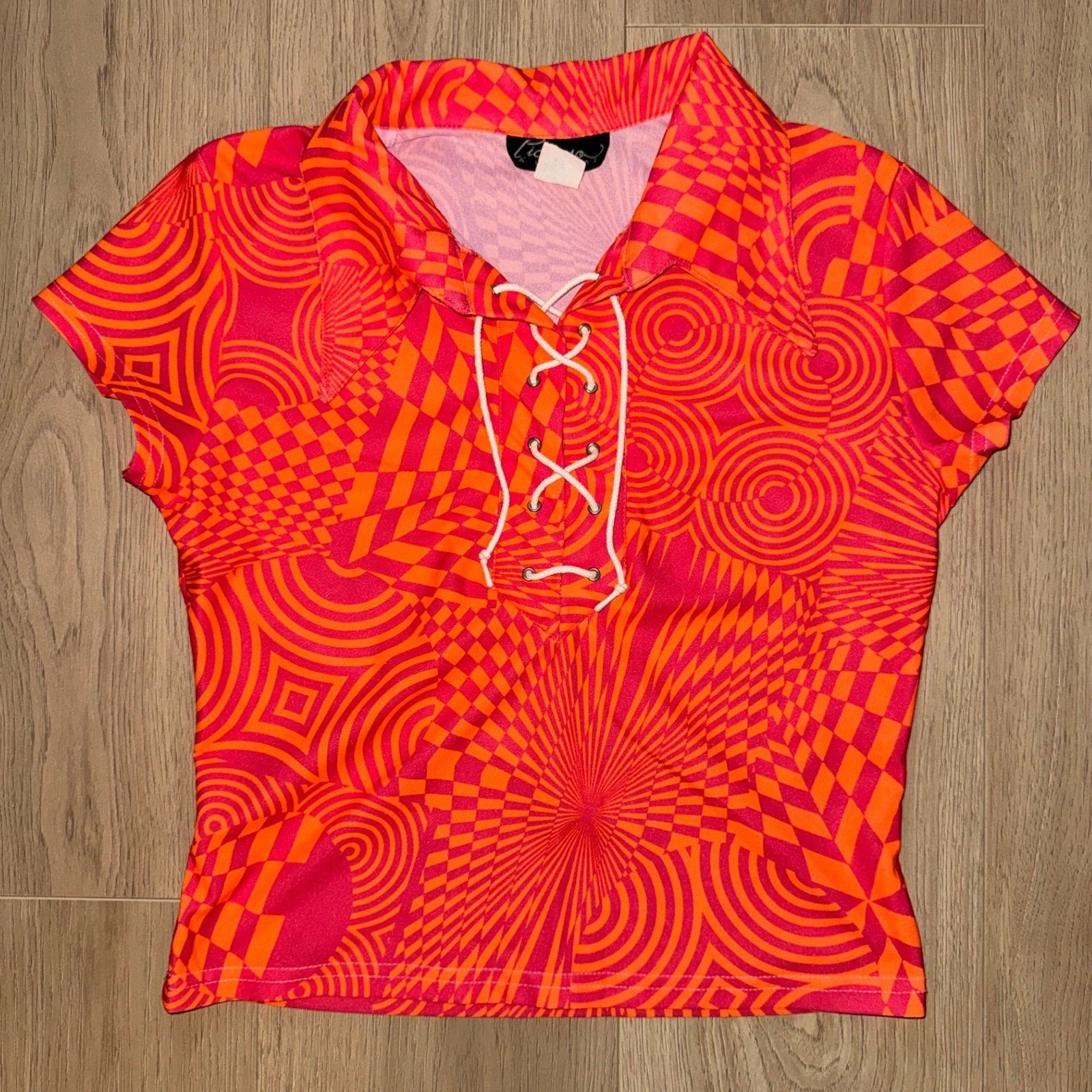 True Vintage Picasso A La Mode Psychedelic Lace-Up Top