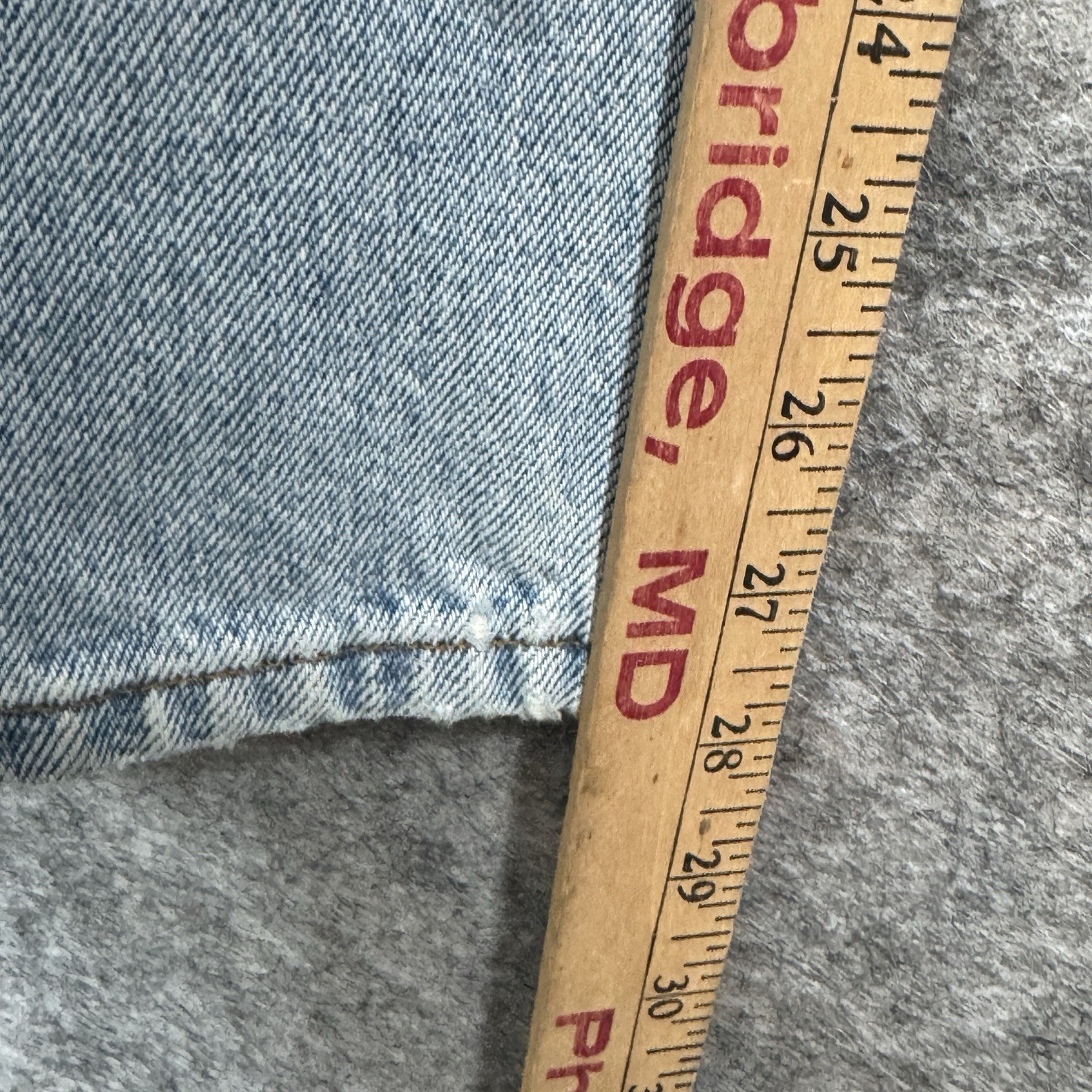 Vintage 90s Women’s Calvin Klein Jeans Size 14 32×28 Light Wash Made In USA
