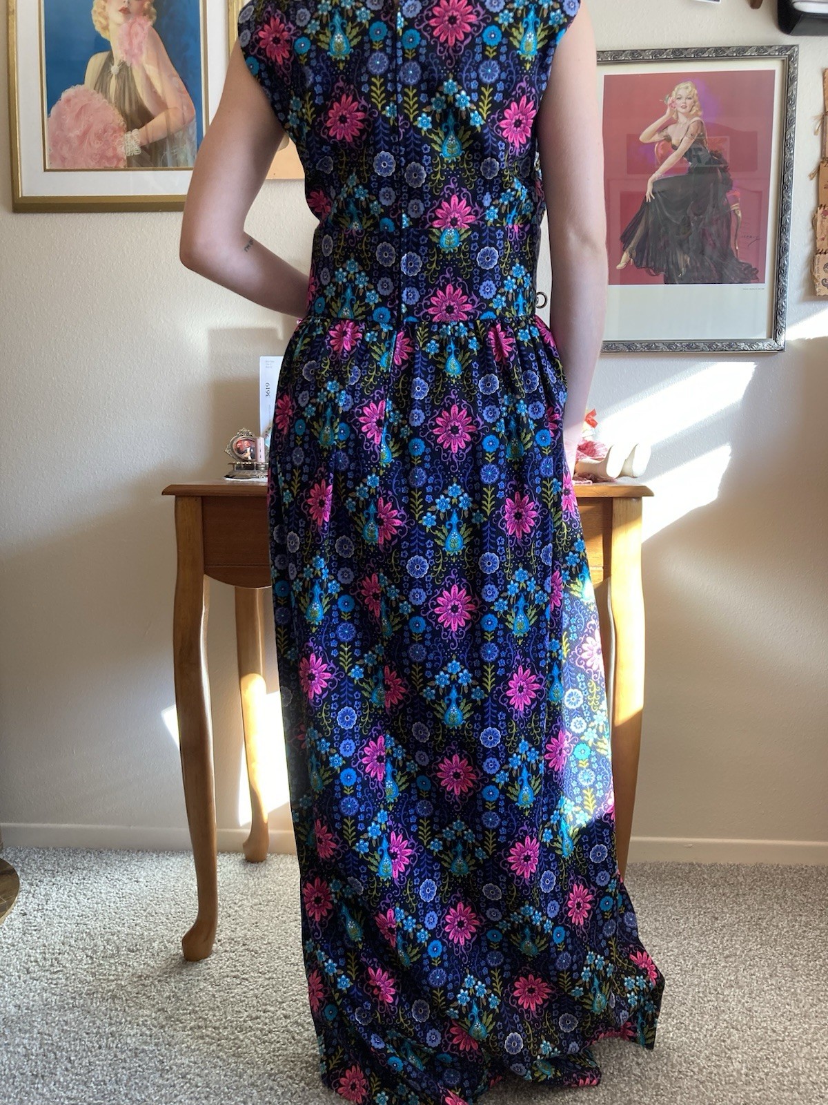 1970s Vibrant Psychedelic Floral Barkcloth Style Maxi Dress, Bust 36in