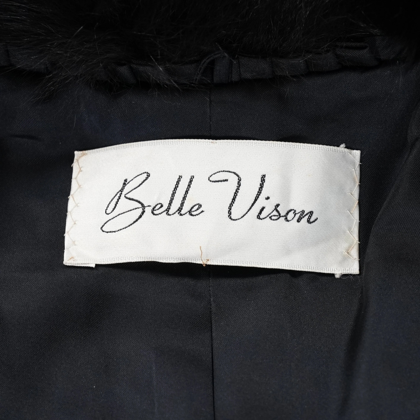 SAGA ROYAL FOX Black Dyed Coat – Genuine Vintage Fur From Japan