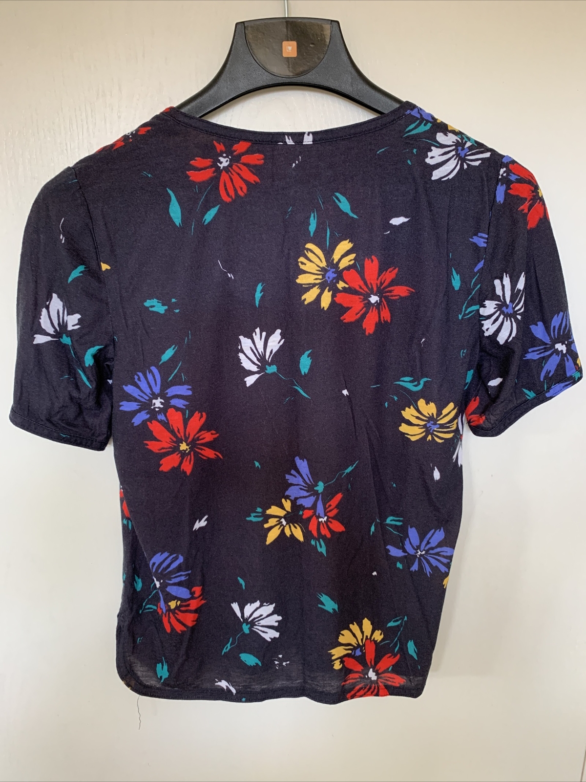 Knit Vintage 1970’s Multi Color Flowers Tassel V Neck Women’s Black Shirt Sz L
