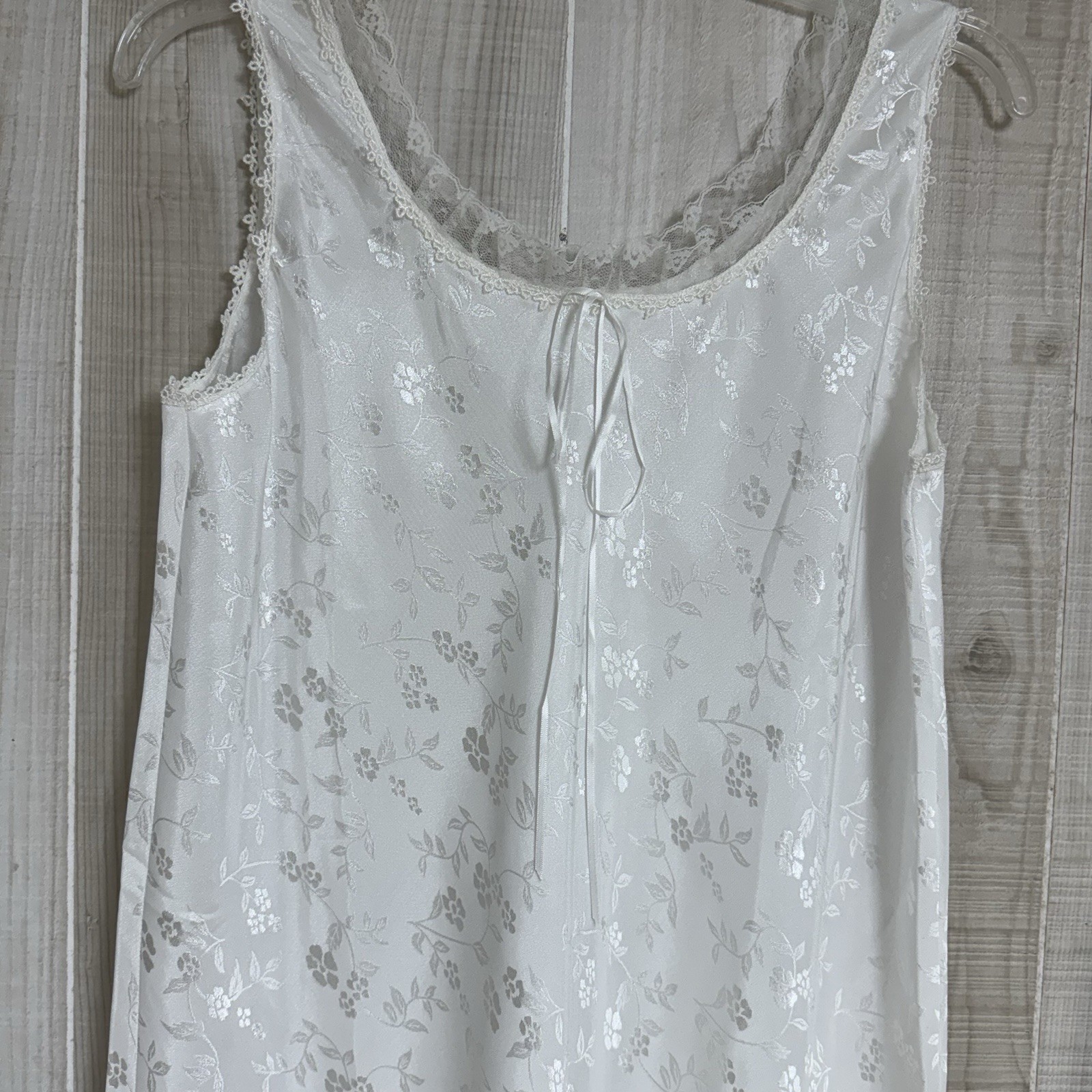 VTG AVON Nightgown Sleeveless Long White Lace Floral Pattern S