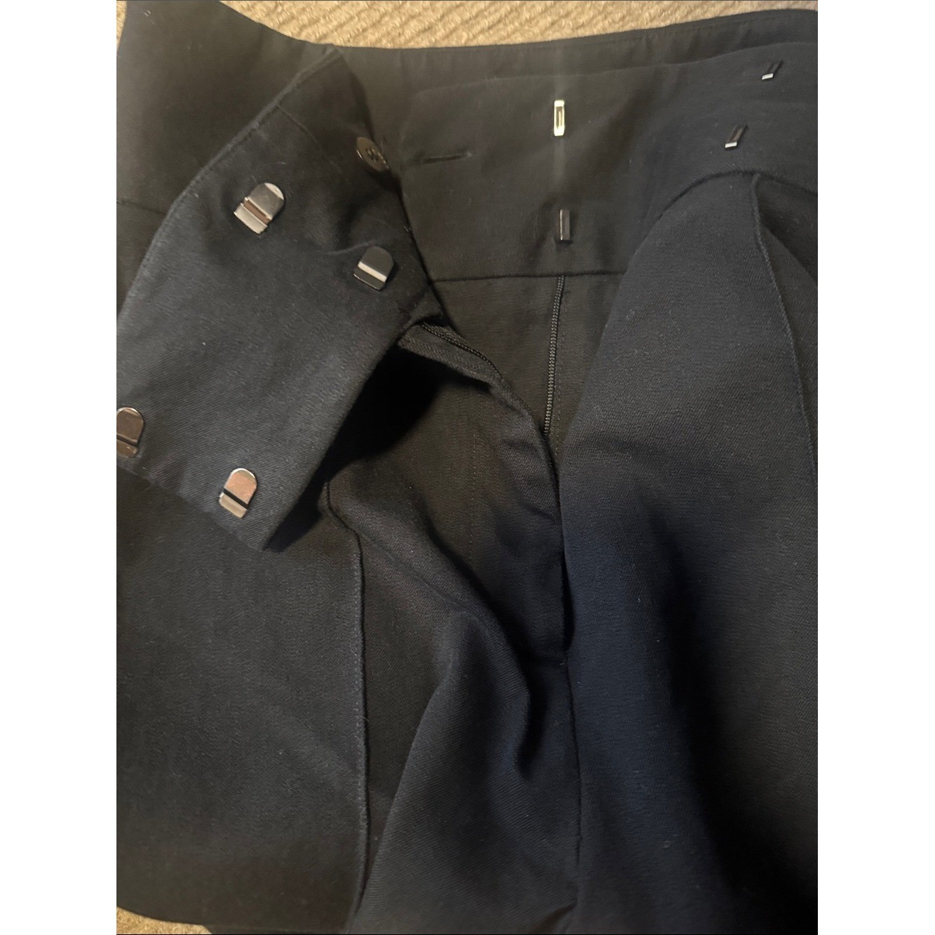 Veronica Beard | Black Tailored Jupiter Cotton-Blend Cropped Pintuck Pants Sz 8