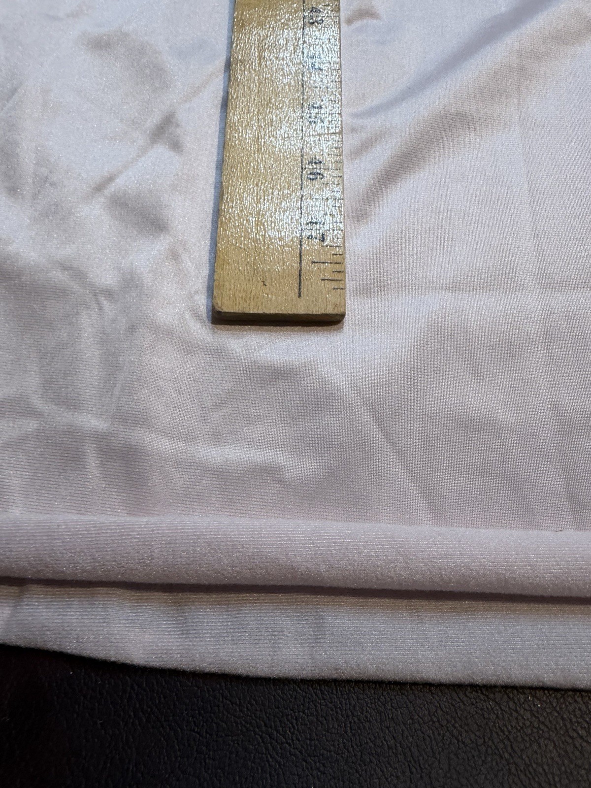 Vintage VANITY FAIR Nightgown Women Size M Cottagecor Ruffle Lace Dacron Nylon